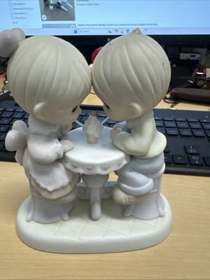 Precious Moments Figurine Our Friendship is Soda-Licious #524336 - Thumbnail 4