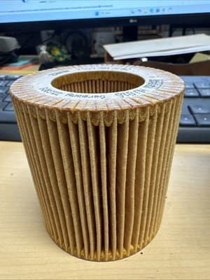 Genuine BMW N20 Oil Filter N26 F30 F31 F34 F32 F33 F36 F10 X1 Z4 11427953125 - Thumbnail 2