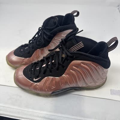 Nike Air Foamposite One Elemental Rose High Top Basketball Sneakers - Thumbnail 2