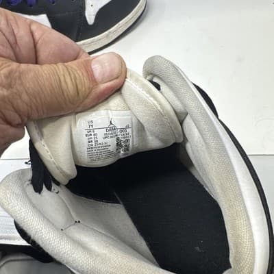 Nike Air Jordan 1 Mid Hologram Black 7y DR9495-001 - Thumbnail 6