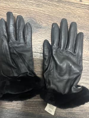 UGG $110 Fine leather Shearling Shorty gloves Color Dark Brown Size L/G - Thumbnail 2