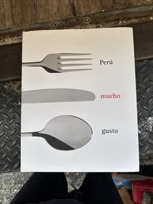 Hirka Roca Rey Dietschi / Perú Mucho gusto two books in protective slipcase 1st - Thumbnail 2