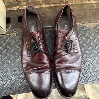 Stacy Adams - Men's Dickinson Oxford, Burgundy, Size 13m Moderate Wear) - Image 1