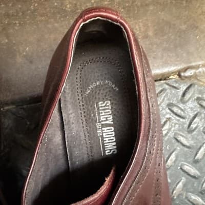 Stacy Adams - Men's Dickinson Oxford, Burgundy, Size 13m Moderate Wear) - Thumbnail 2