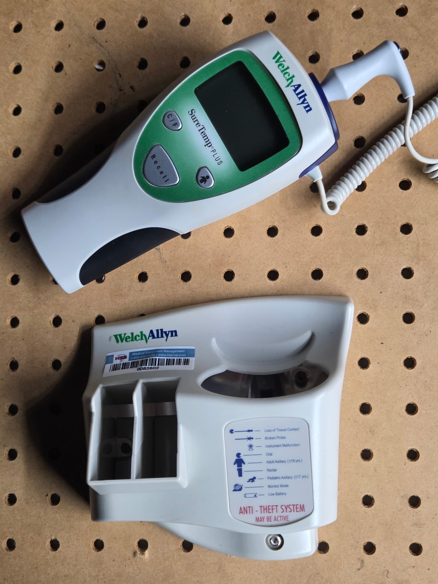 Welch Allyn SureTemp Plus Thermometer with Wall Mount - Image 1
