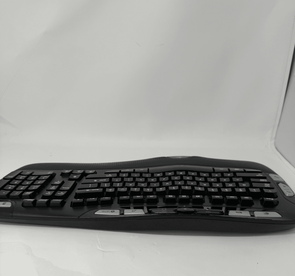 Logitech K350 ( Y-RBN90 ) Wireless Comfort Wave Ergonomic Keyboard W/ UNIFY USB - Thumbnail 8
