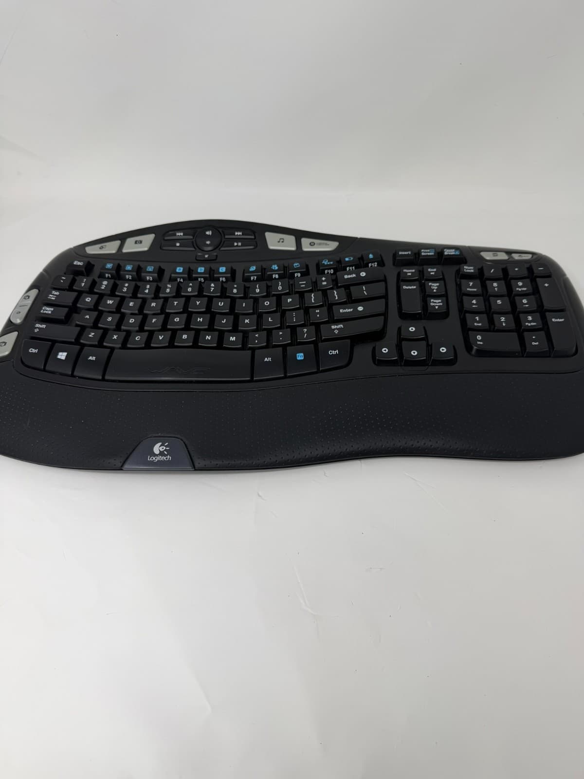 Logitech K350 ( Y-RBN90 ) Wireless Comfort Wave Ergonomic Keyboard W/ UNIFY USB - Thumbnail 3
