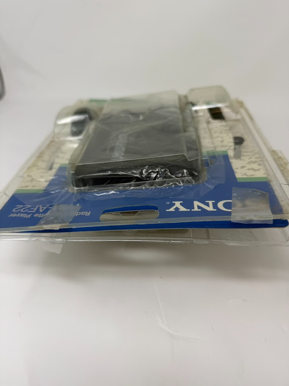 VTG Sony Walkman WM-AF22 AM/FM Cassette Player New Unused Original Open Package - Thumbnail 5