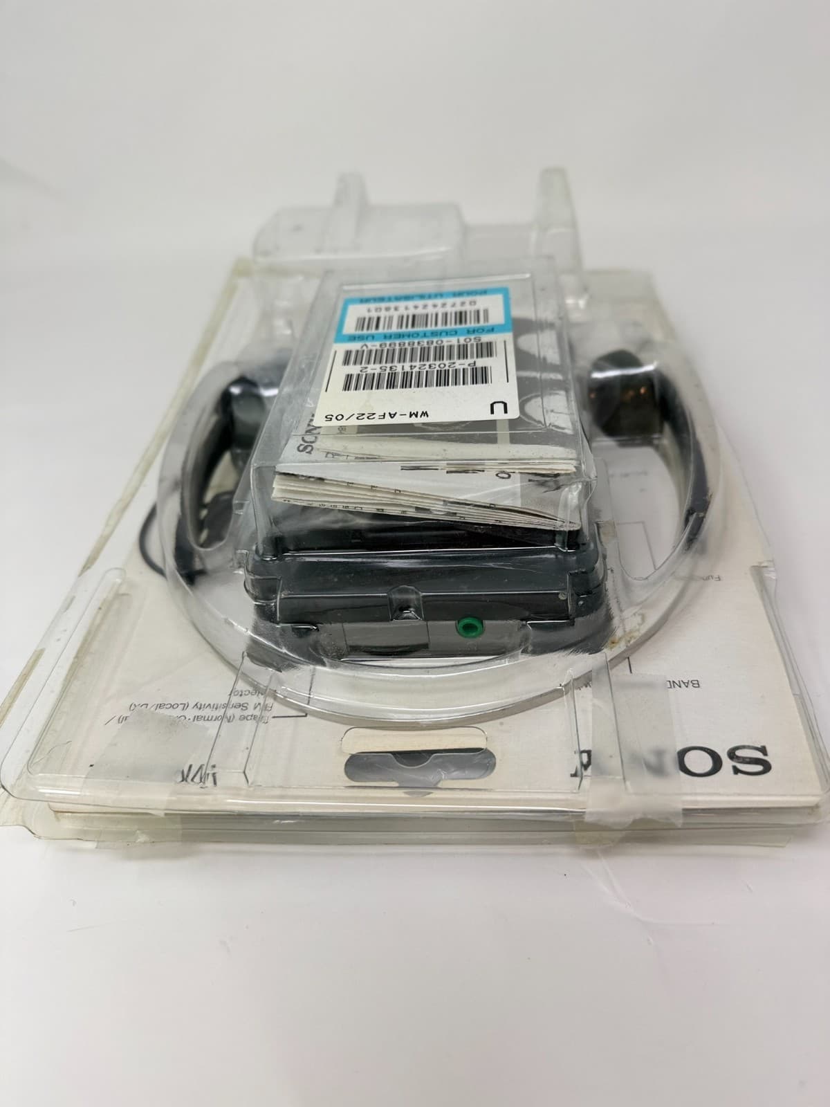 VTG Sony Walkman WM-AF22 AM/FM Cassette Player New Unused Original Open Package - Thumbnail 16