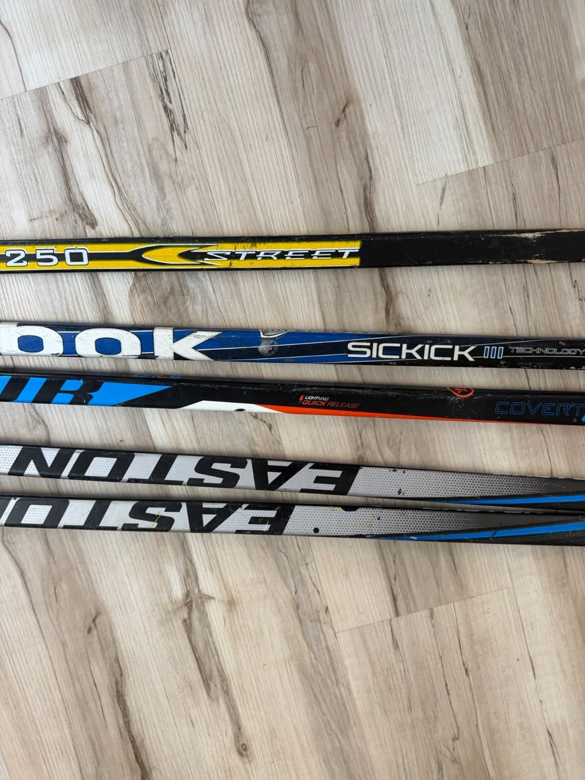 Hockey Stick Lot 5 PC Warrior Covert QRL Easton Ultra Reebok Koho Right/ Left - Thumbnail 12