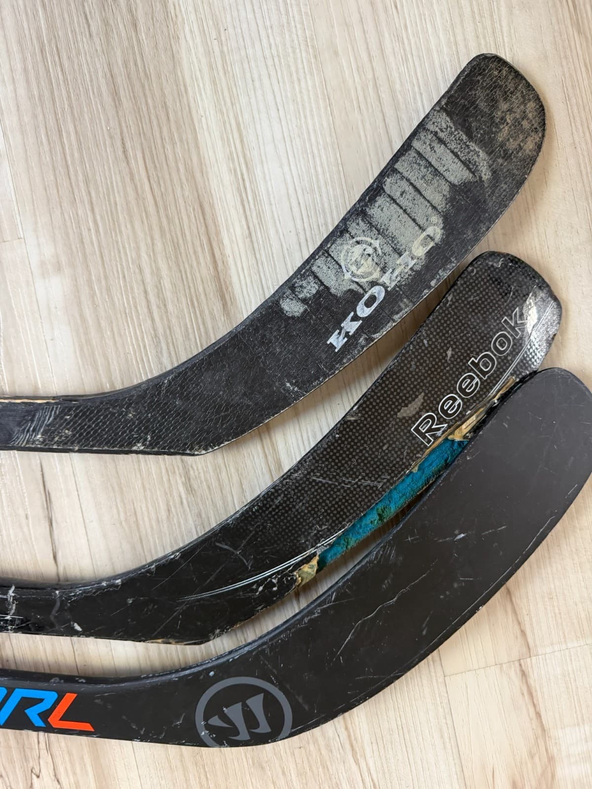 Hockey Stick Lot 5 PC Warrior Covert QRL Easton Ultra Reebok Koho Right/ Left - Thumbnail 13