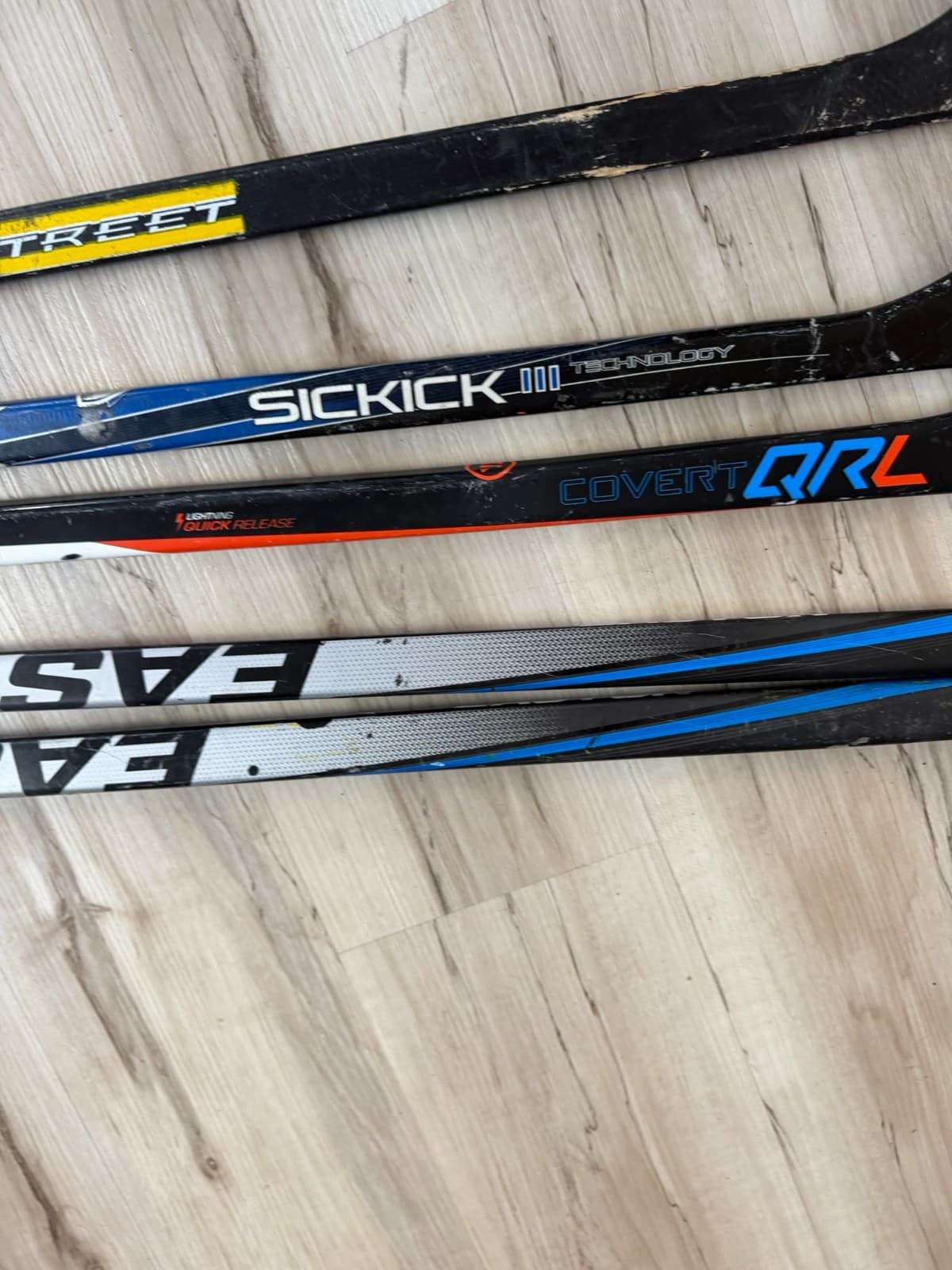 Hockey Stick Lot 5 PC Warrior Covert QRL Easton Ultra Reebok Koho Right/ Left - Thumbnail 16