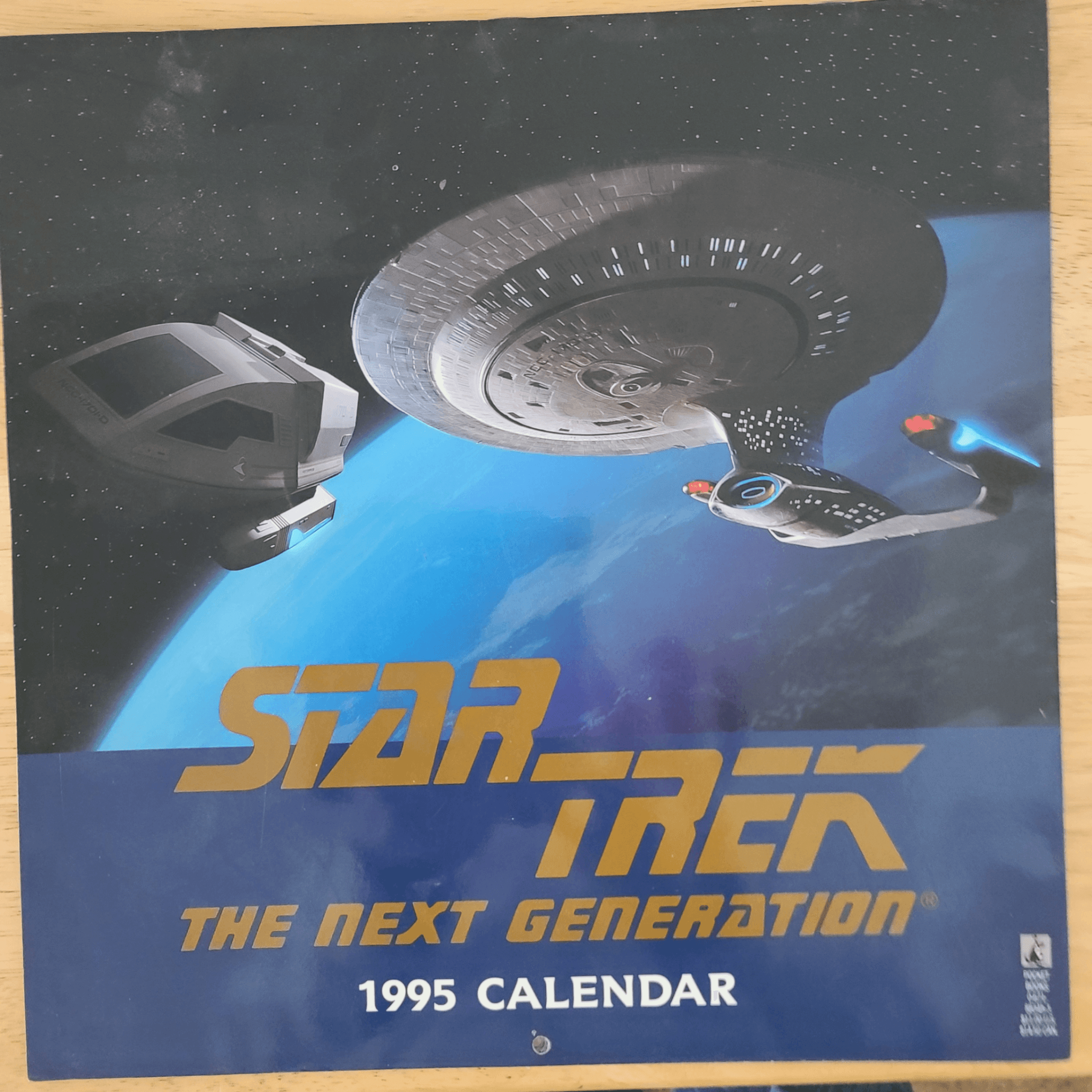 Star Trek The Next Generation 1995 Calendar - New, Never Opened - Image 1