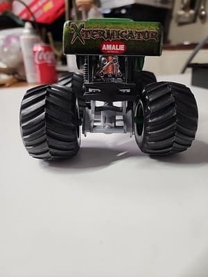 2015 Hot Wheels Monster Jam 1:24 - XTERMIGATOR - Thumbnail 5