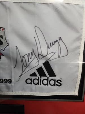 Tony Dungy Signed 1999 Bucs Golf Classic Pin Flag - Thumbnail 3