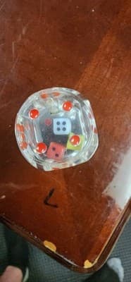 Gambling Lighter 3 Stacked Clear Dice - Thumbnail 4