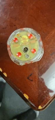 Gambling Lighter 3 Stacked Clear Dice - Thumbnail 7