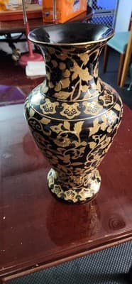 Porcelain ORNATE 13+"T Footed Vase Urn TONS GOLD PLATE Flowers Leaves FABULOUS!
