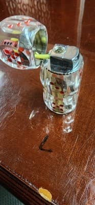 Gambling Lighter 3 Stacked Clear Dice - Thumbnail 5
