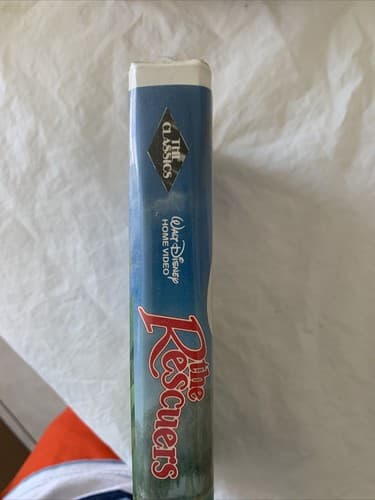 Disney Black Diamond The Rescuers (VHS) - Rare. Limited. Vintage. - Thumbnail 3
