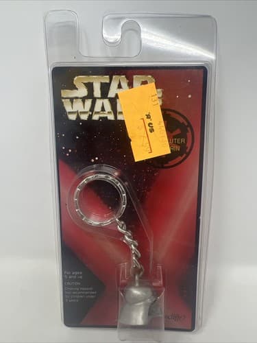 Star Wars Fine Pewter Key Chain Darth Vader Helmet T16 (A13) - Image 1