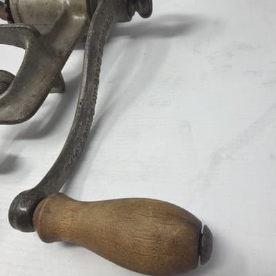 Vintage Universal No. 1 Meat Grinder L.F.&C. Cast Iron Crank Clamp USA (A9) - Thumbnail 5