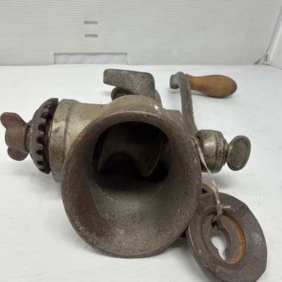 Vintage Universal No. 1 Meat Grinder L.F.&C. Cast Iron Crank Clamp USA (A9) - Thumbnail 8