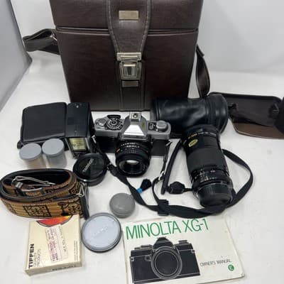 VERY CLEAN Minolta XG1 35mm SLR Camera with MD 45mm f/2 2 Lens Untested - Thumbnail 2