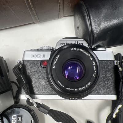 VERY CLEAN Minolta XG1 35mm SLR Camera with MD 45mm f/2 2 Lens Untested - Thumbnail 5