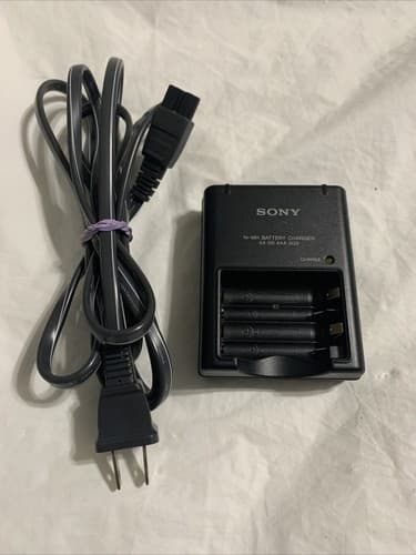 🔥🔥Sony Ni-MH AA AAA BC-CS2B Battery Charger Double A Triple A🔥🔥A9 - Thumbnail 2