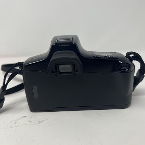 Minolta Maxxum 5000i 35mm SLR Film Camera/Parts (A2) - Thumbnail 2