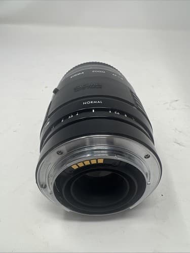 Sigma 35-135mm f/3.5-4.5 AF Lens (REDUCED) (A16) - Thumbnail 4