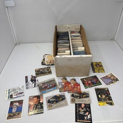 Nascar 1990- 1992 cards 1779 cards Great condition - Image 1