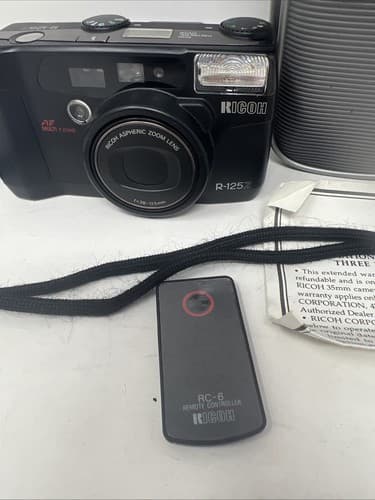 Ricoh R-125Z Super Zoom AF Multi 7 Zone Film Camera 38-125mm Lens (A17) - Thumbnail 2