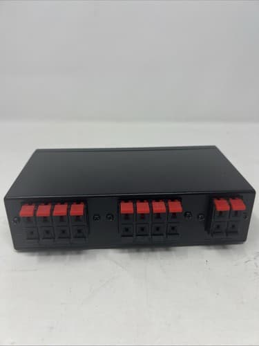 RadioShack High Power Stereo 4-Way Speaker Control Center Selector - 40-244 (A17 - Thumbnail 5