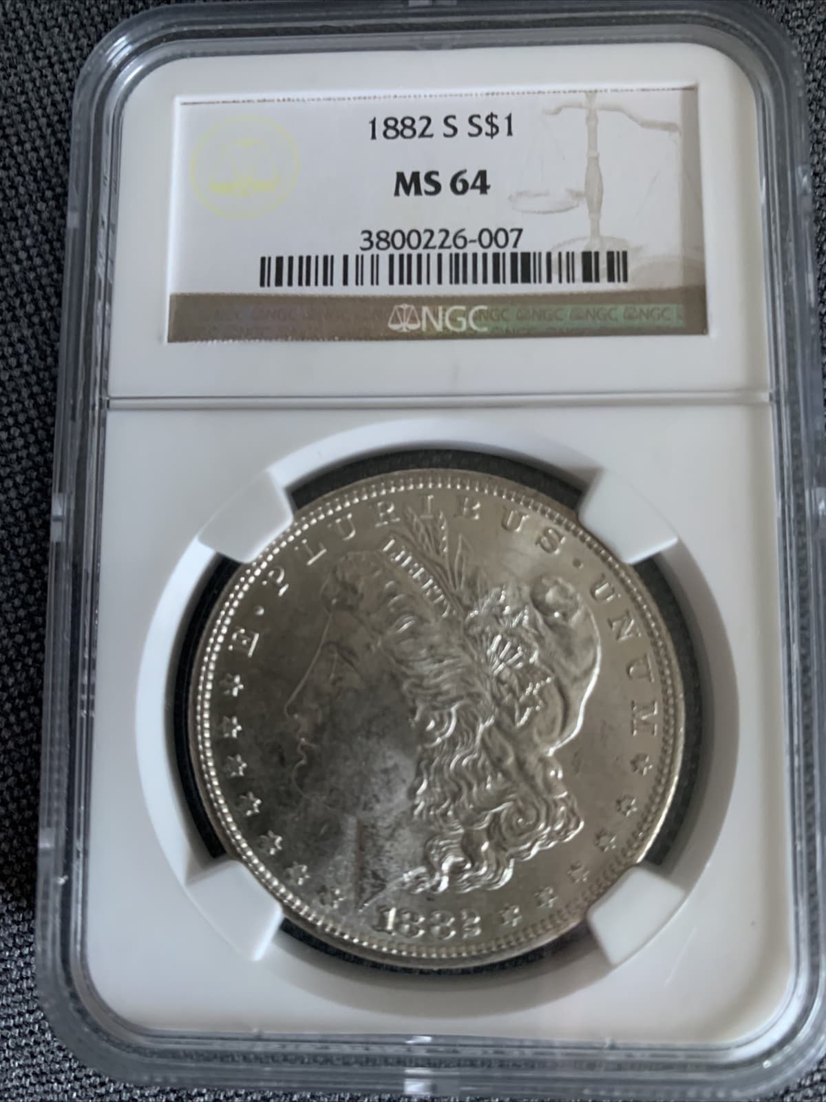 Coin 1882-S Morgan silver dollar-NGC MS 64 (A15) - Thumbnail 4
