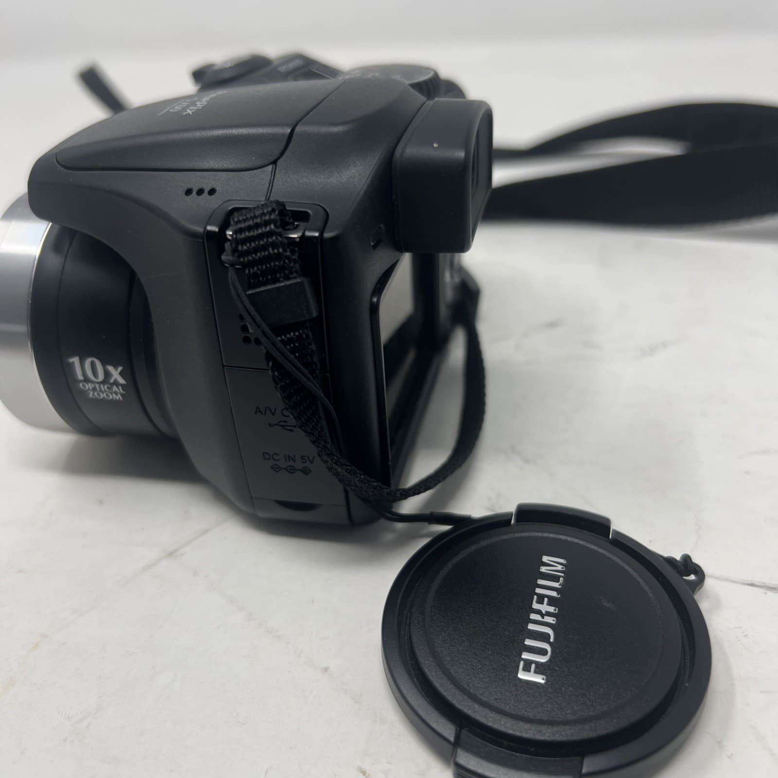 Fujifilm FinePix S Series S700 7.1 MP Digital Camera Digi Cam Black Tested - Thumbnail 3
