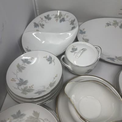 55 Piece Lot of Florentine By Sango Fine China Made In Japan - Thumbnail 7