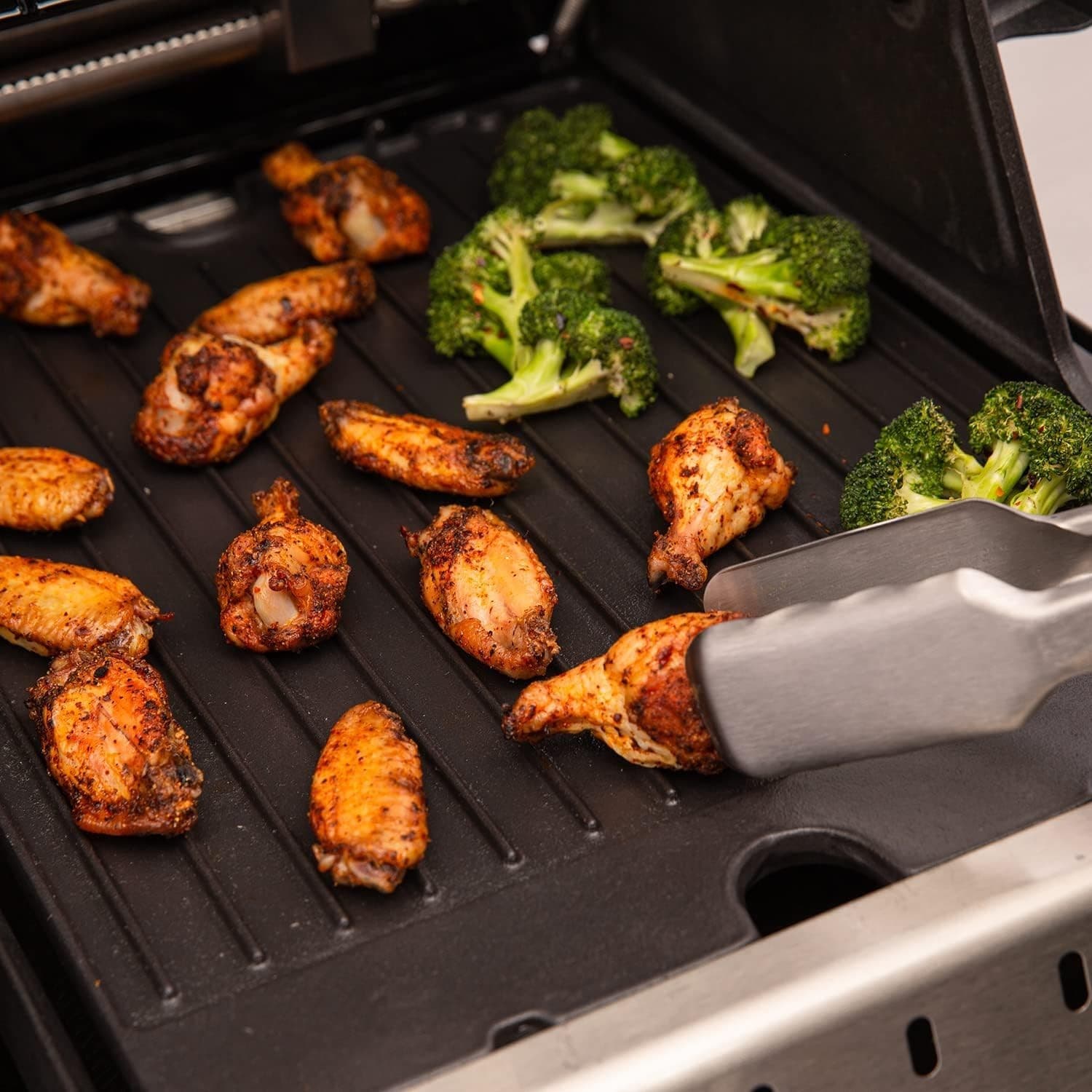 Broil King 11242 Exact Fit Cast Iron Griddle, Baron, Crown Series Gas Grills, - Thumbnail 6