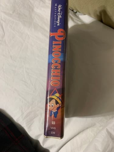 Disney’s Masterpiece Pinocchio (VHS, 1993) - Thumbnail 3