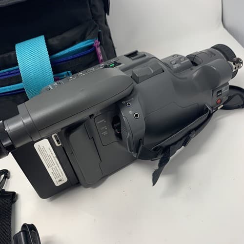 Sony Handycam CCD-F56 Camcorder Video 8 withMany Accessories Untested - Thumbnail 8