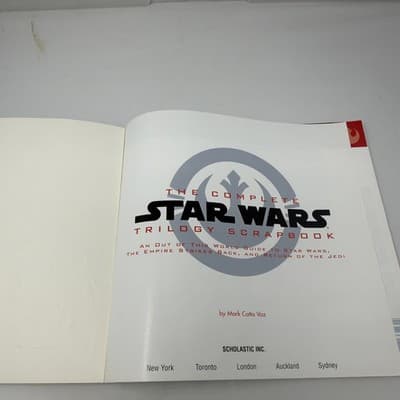 The Complete Star Wars Trilogy Scrapbook: An Out of This World Guide to S - GOOD - Thumbnail 3