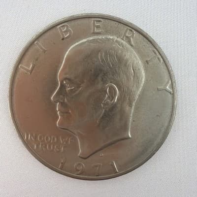 1971 D Eisenhower Silver Dollar Coin (A15)