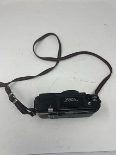 Yashica Auto Focus Motor Automatic 35mm Camera - (A2) - Thumbnail 5