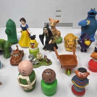 Vintage 80s 90s mix Lot Of Small Toys Collectibles Disney x26 (A19) - Thumbnail 4
