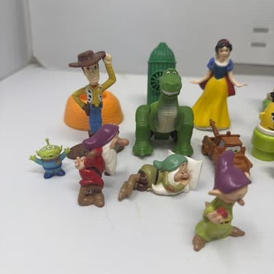 Vintage 80s 90s mix Lot Of Small Toys Collectibles Disney x26 (A19) - Thumbnail 2