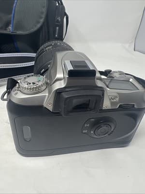 Nikon N75 35mm Film SLR Camera w/ AF Quantaray 70-300mm Lens Strap, Case - Thumbnail 7