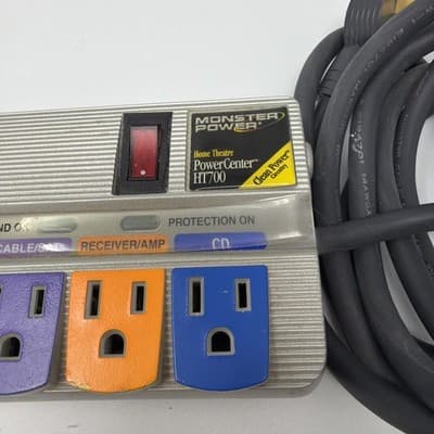 Monster Power HTS700 Home Theatre PowerCenter Surge Protector Outlet Vintage - Thumbnail 3