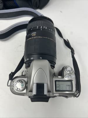 Nikon N75 35mm Film SLR Camera w/ AF Quantaray 70-300mm Lens Strap, Case - Thumbnail 6