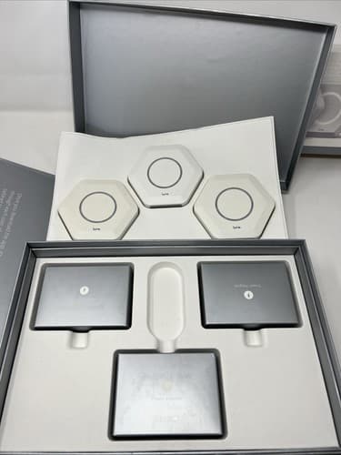 Luma Mesh Wi-Fi Wireless Whole Home Wi-Fi Router Surround Extender System 3-pack - Thumbnail 6